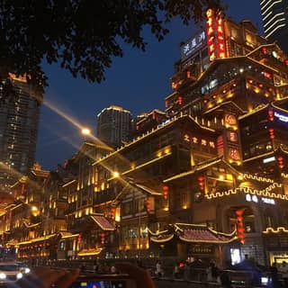 Chongqing Night Walk — Cyberpunk City Layers & Hongya Cave Glow
