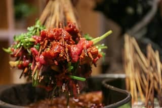 A Slow Food Journey Through Chengdu — Markets, Street Eats, and Everyday Flavors