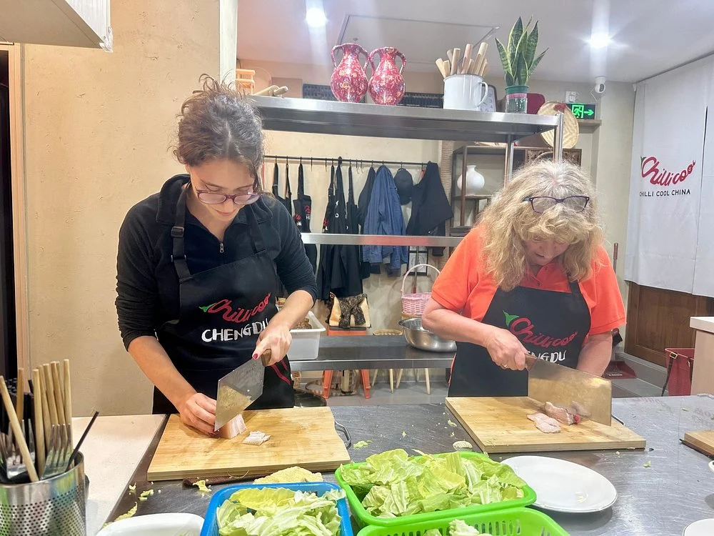 A Home-Cooked Chengdu Day — Cooking and Eating with a Local Family
