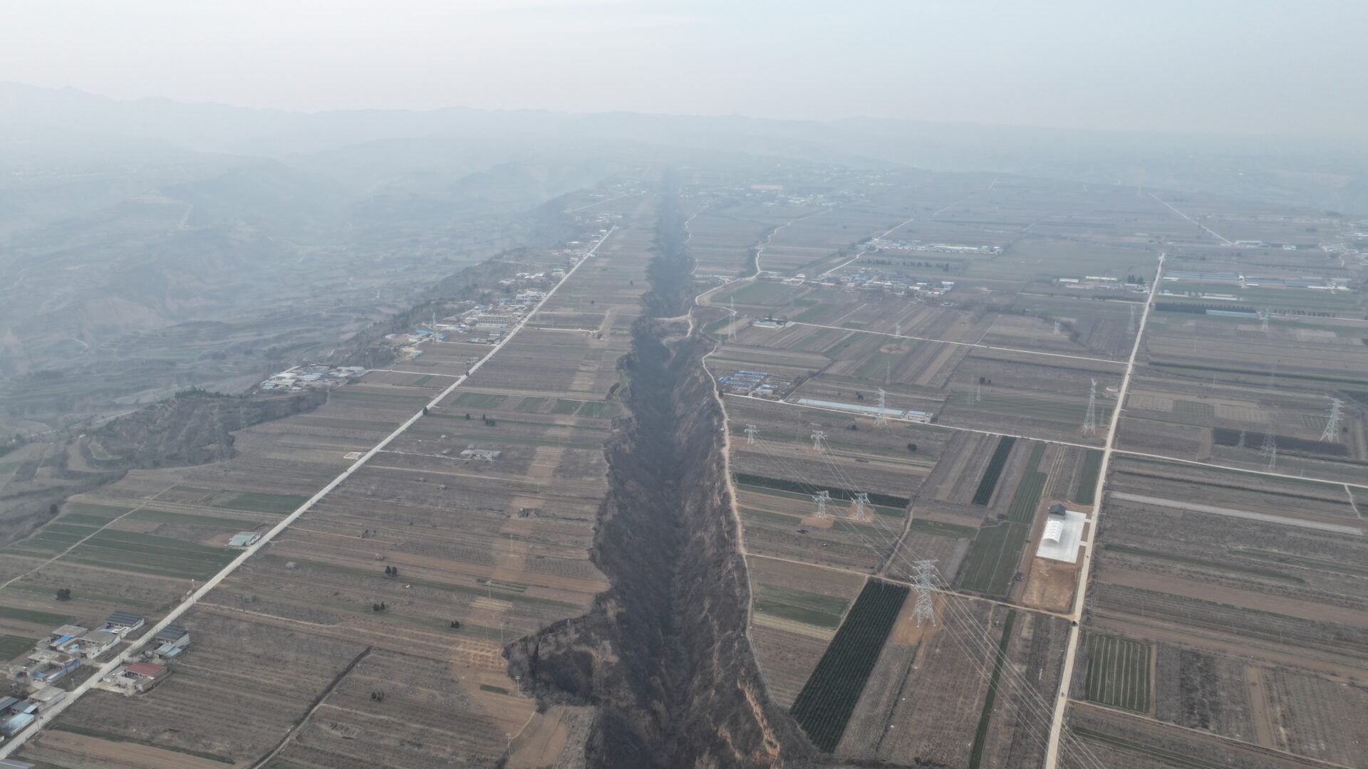 The Sunken Courtyards of Sanmenxia