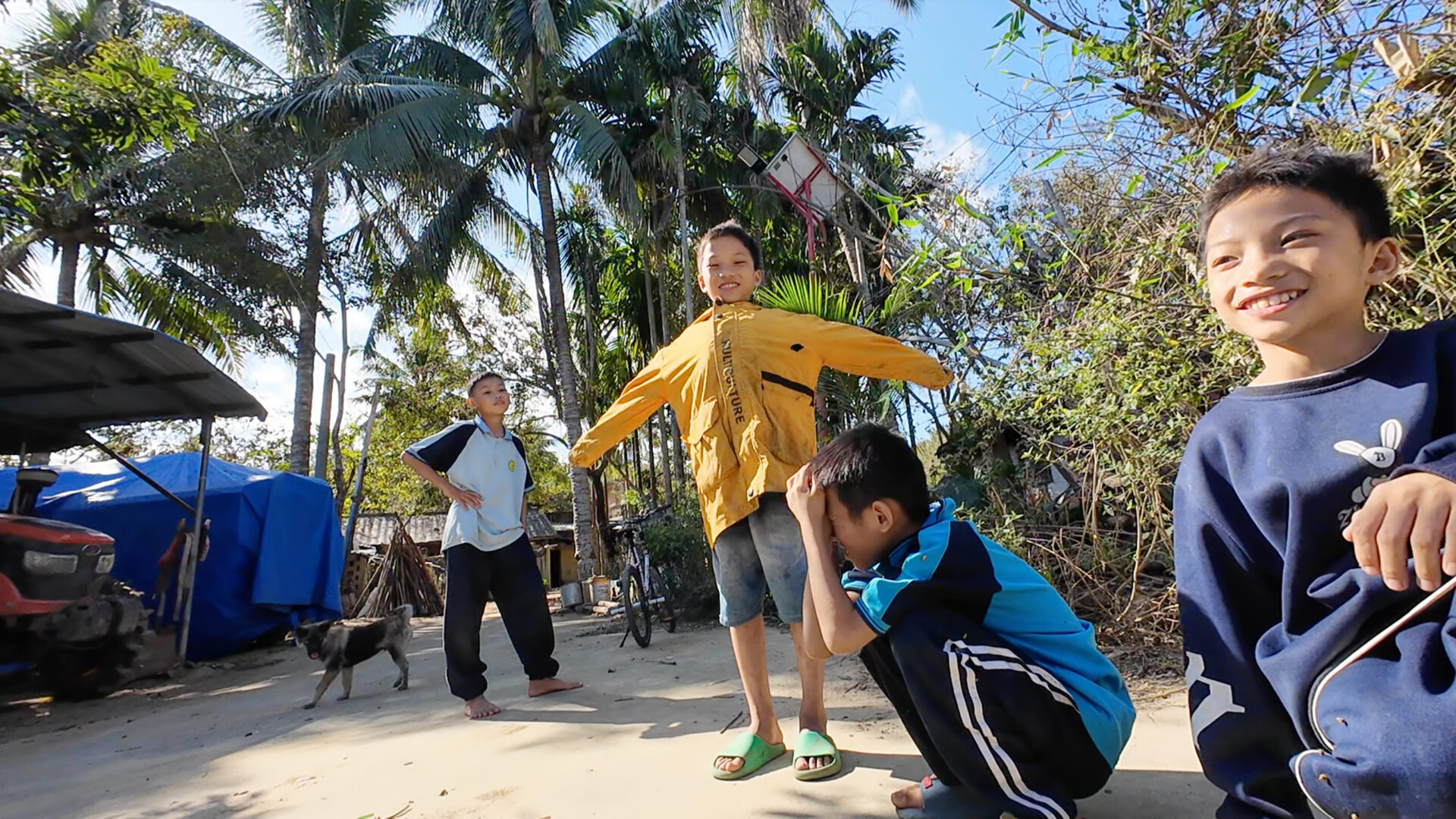 Village Life in Hainan