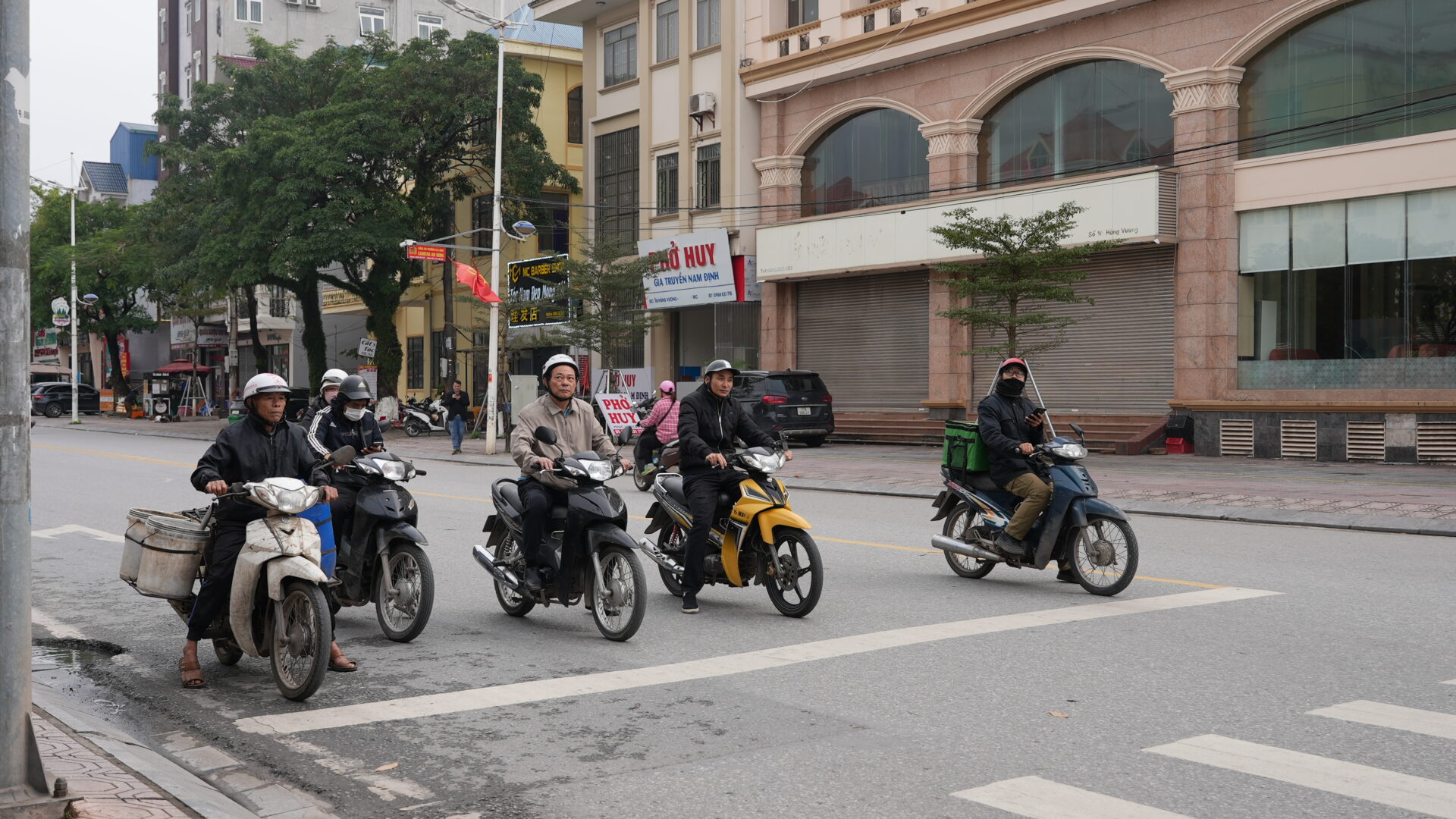 Dongxing — Walking Across a Bridge into Vietnam