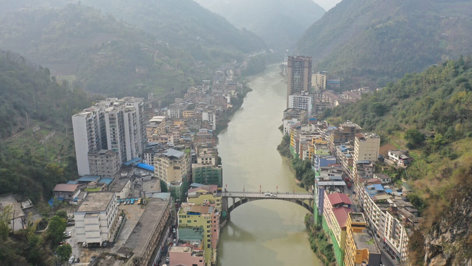 Yanjin — The Narrowest Town in China