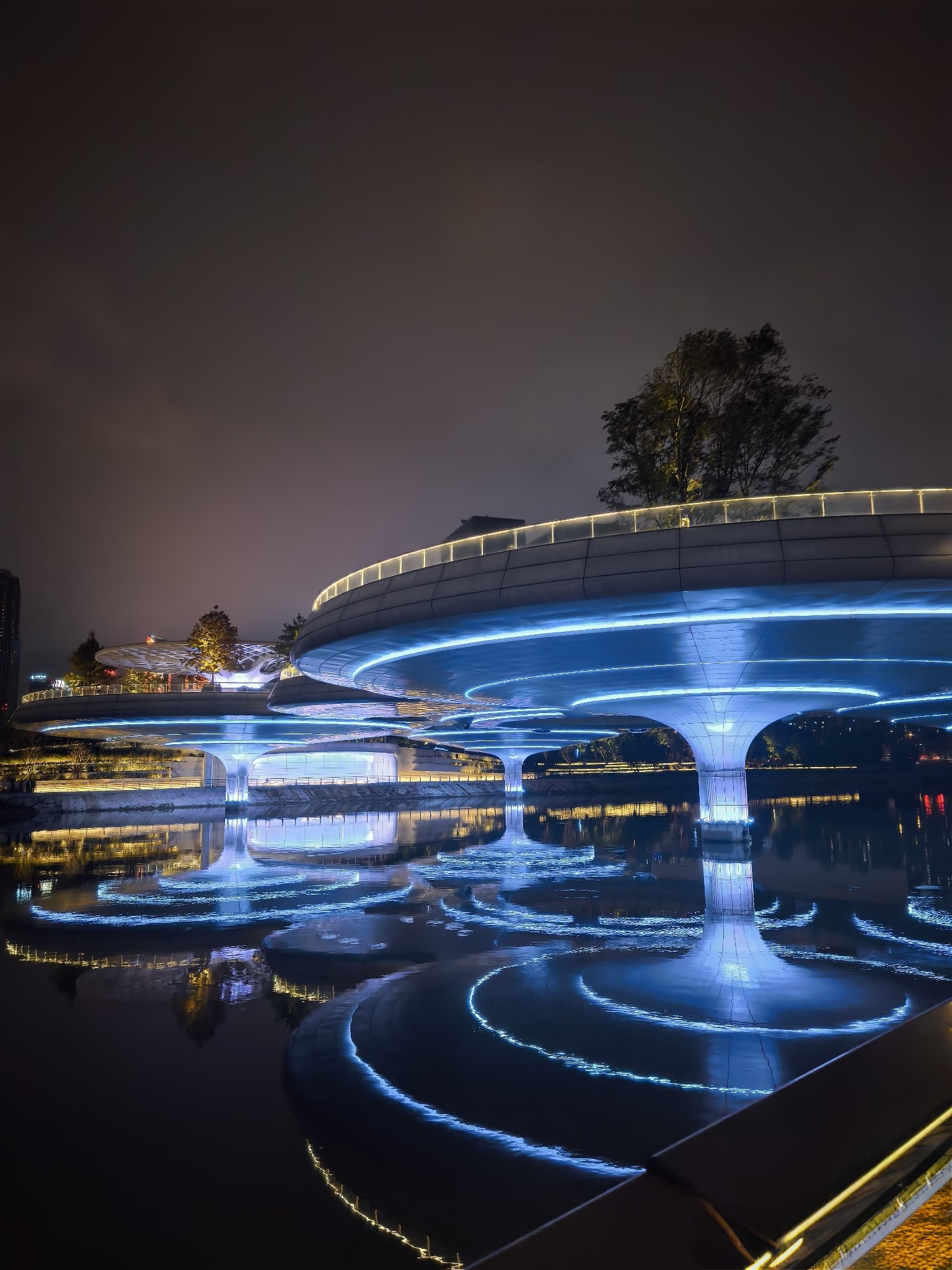 Chengdu Night Walk — Futuristic Financial City Skyline & Cyber Neon Glow