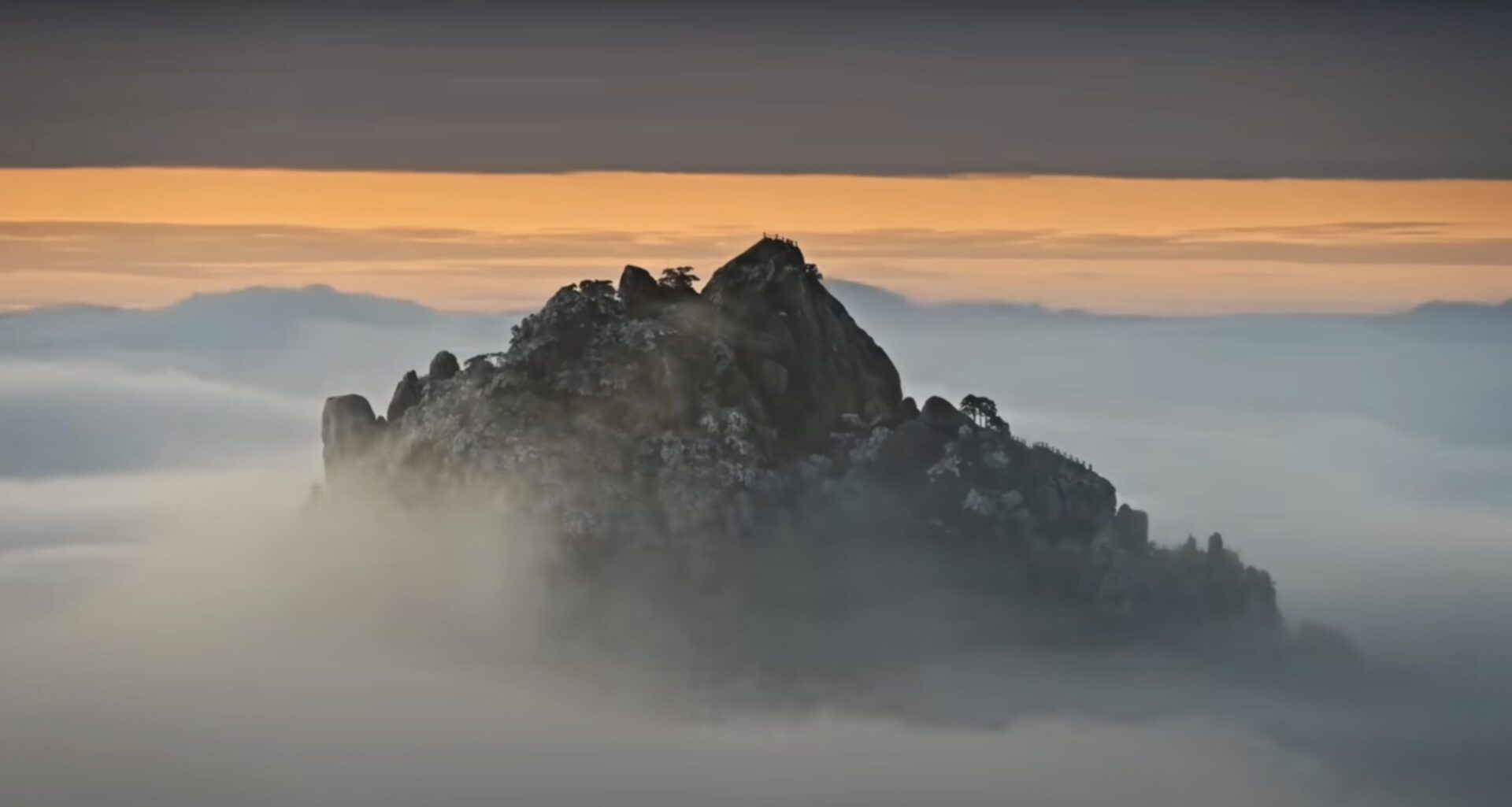 Huangshan — The Mountain That Invented Chinese Landscape Painting