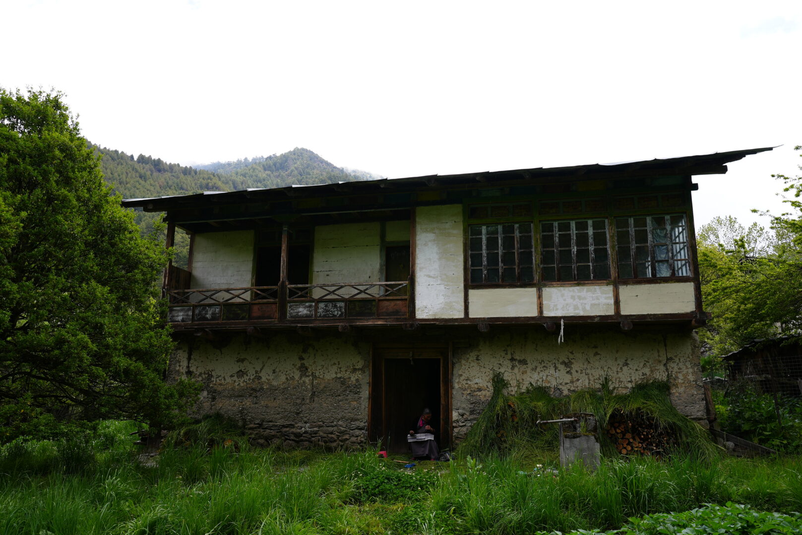 The Kangbu Hot Springs — Medicine in the Himalayan Foothills
