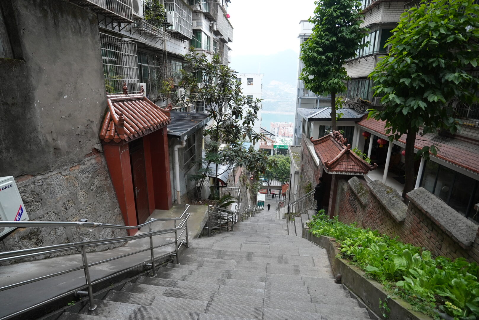 Wushan — The Gorges Above Chongqing