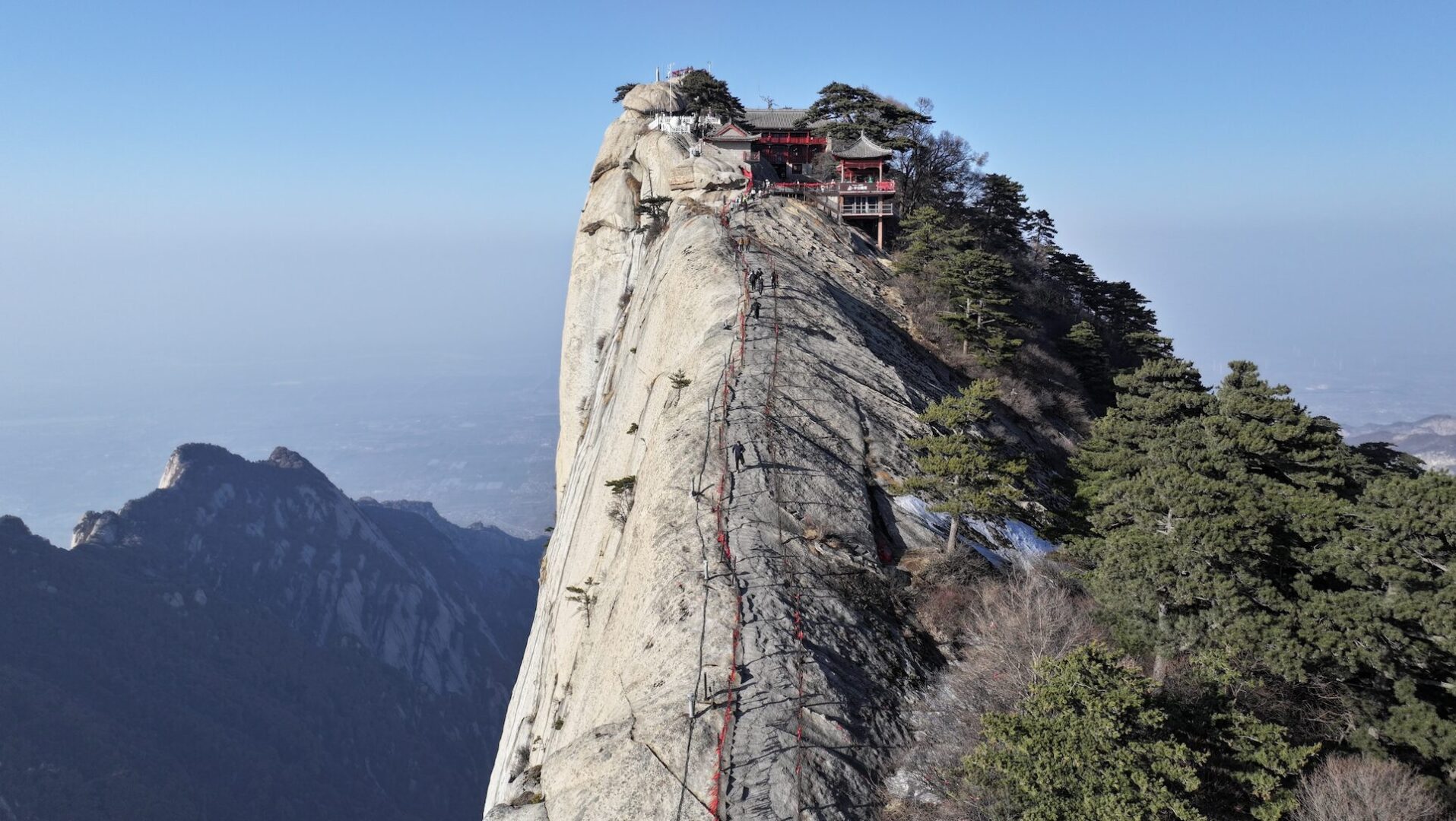 Huashan — The Mountain With the Plank Walk