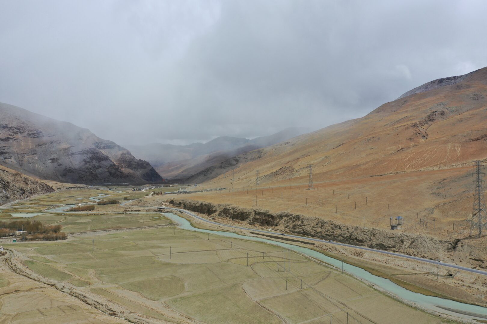 Tuiwa — A Village at 5,070 Metres