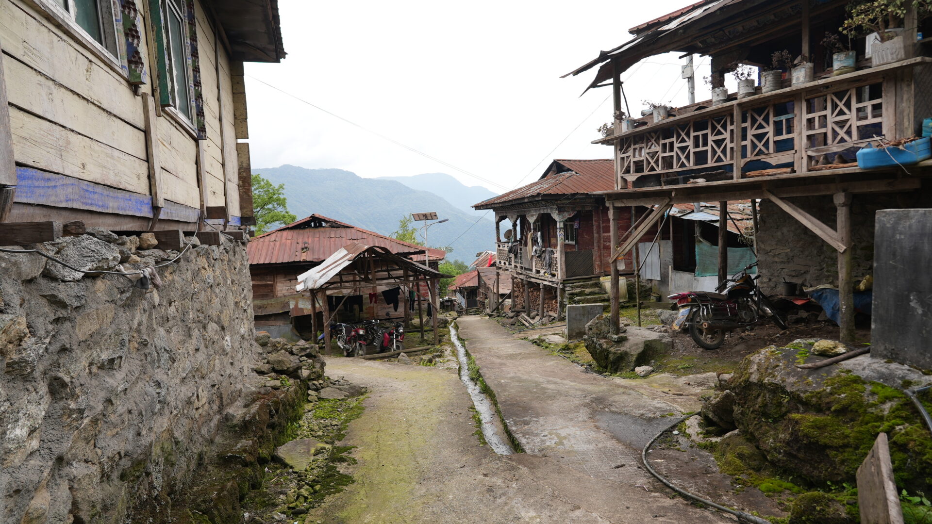 Medog — The Last County in China to Get a Road