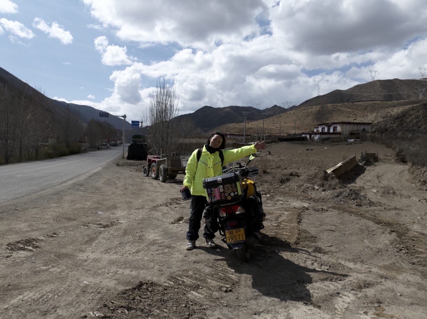 The Nu River Road — 72 Bends Down to the Salween