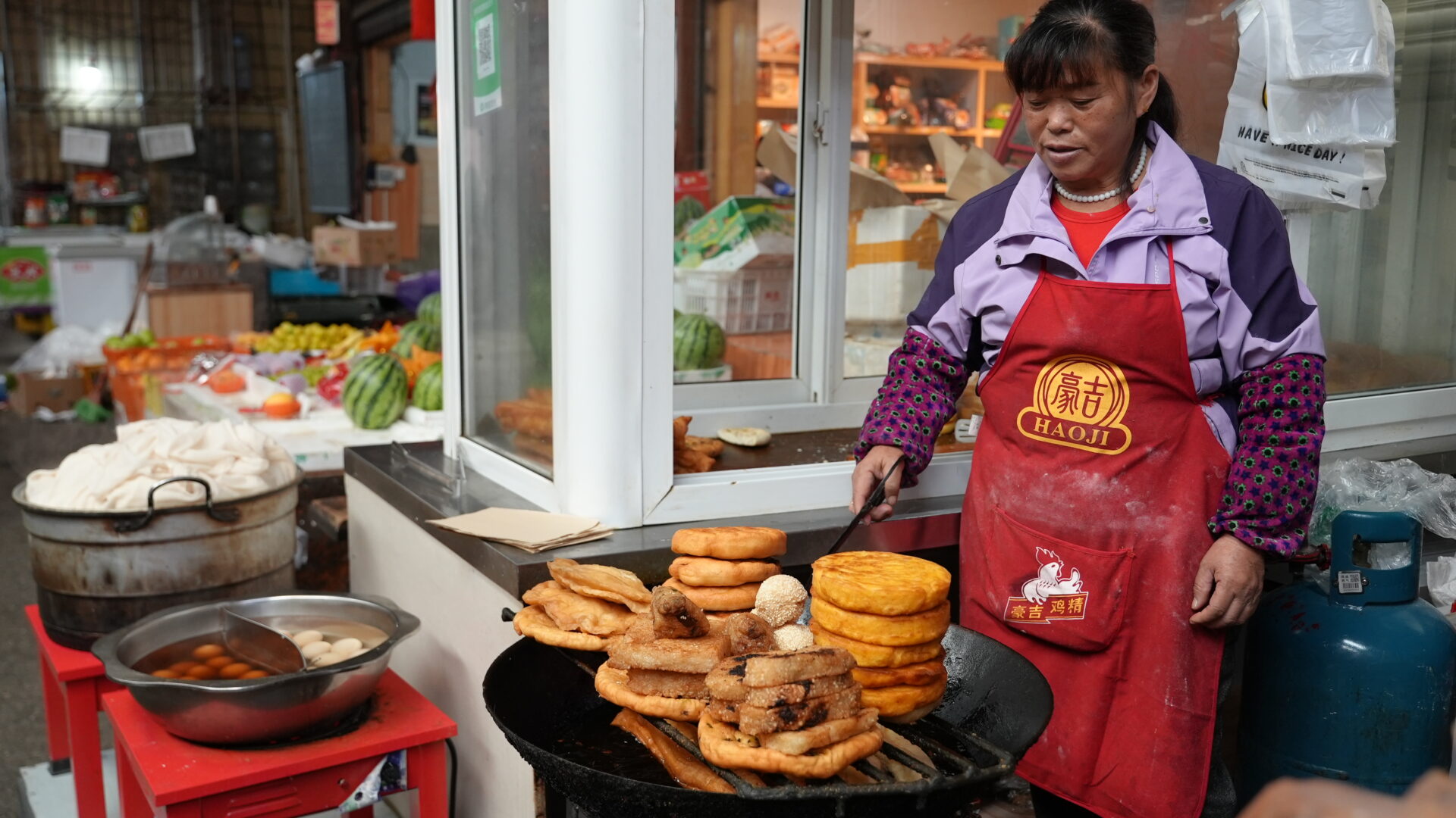 Litang — A Town at 4,000 Metres, No Permit Required
