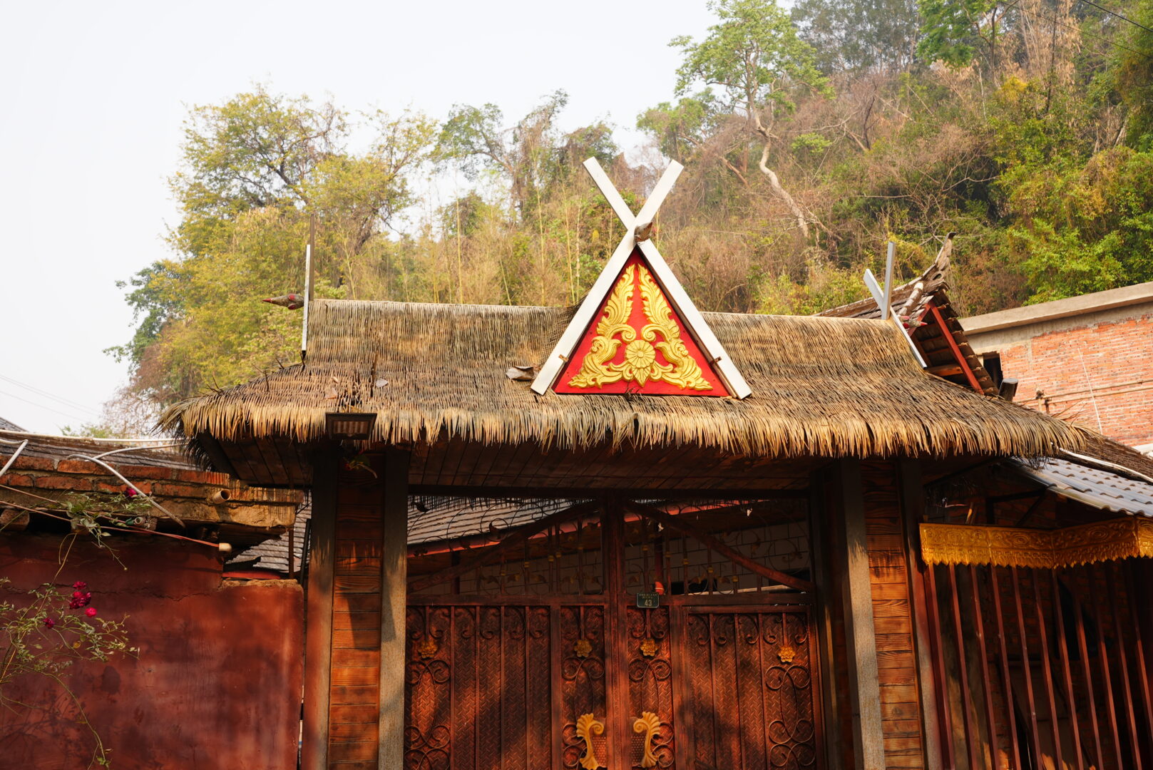 Menglian — Little Thailand on the Myanmar Border