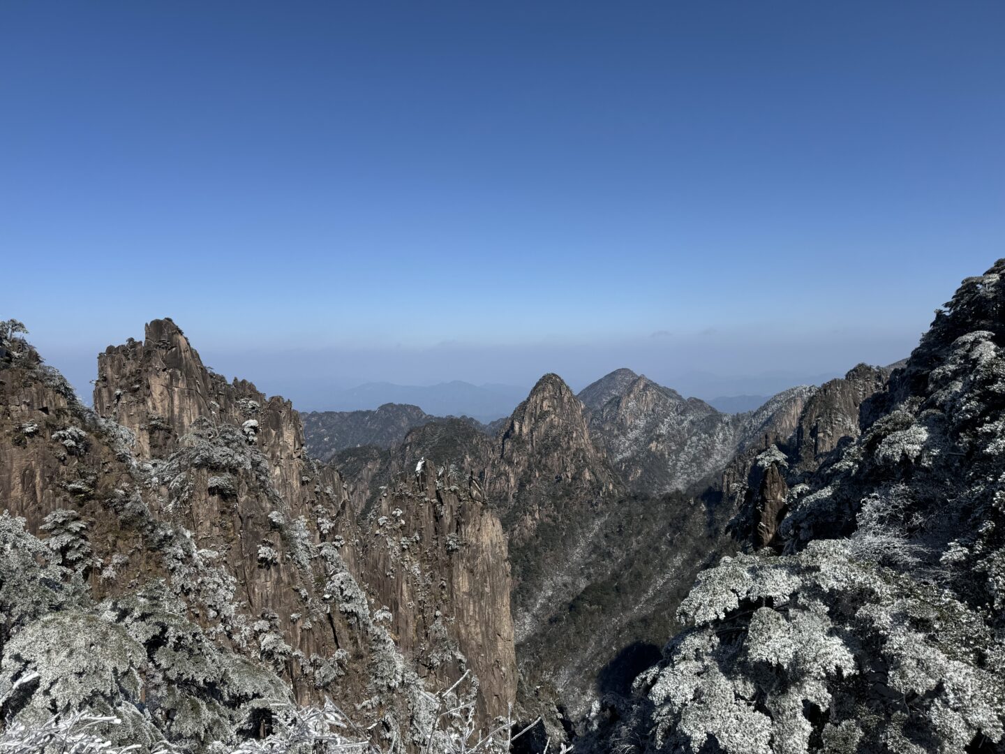 Huangshan — The Mountain That Invented Chinese Landscape Painting