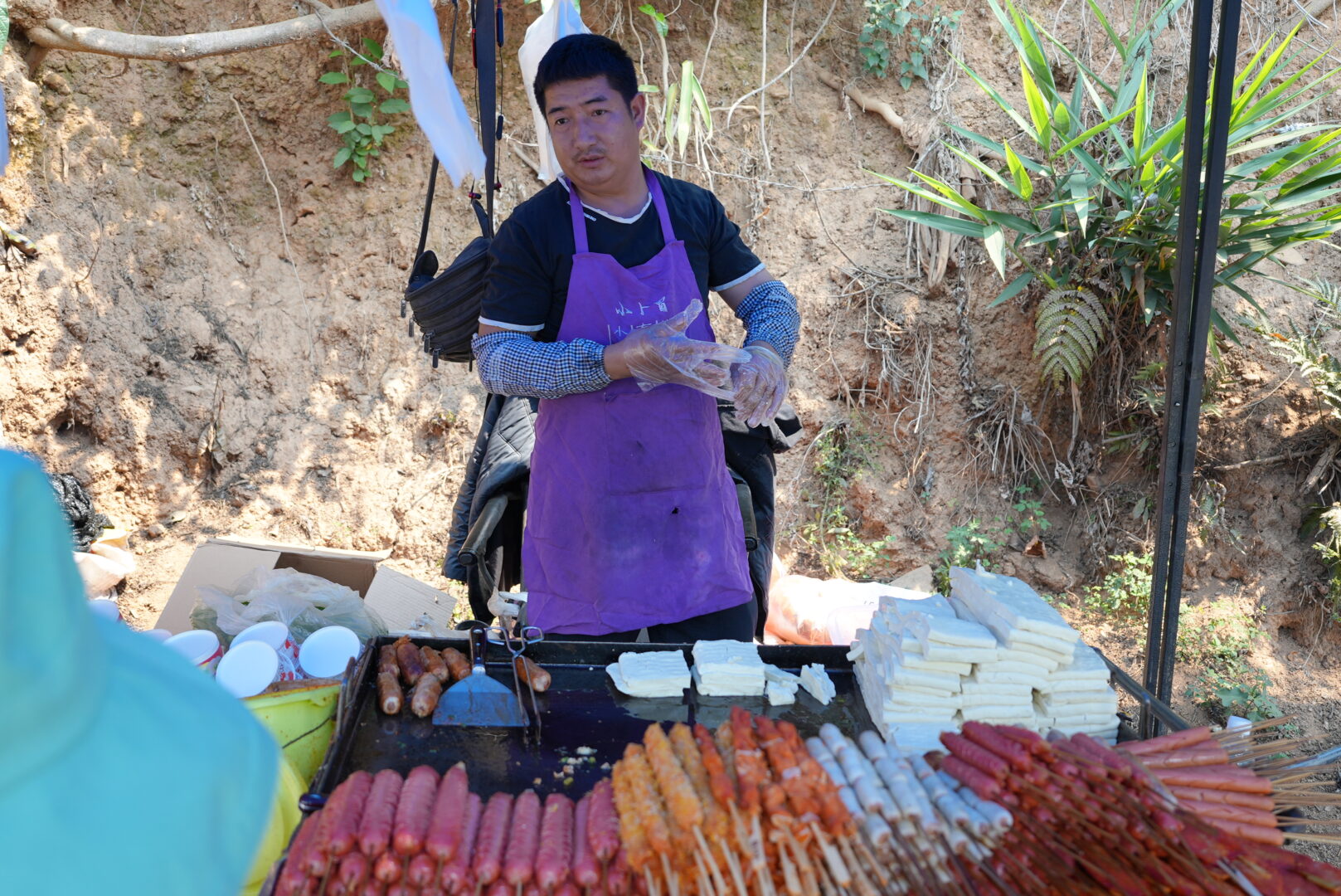 Menglian — Little Thailand on the Myanmar Border