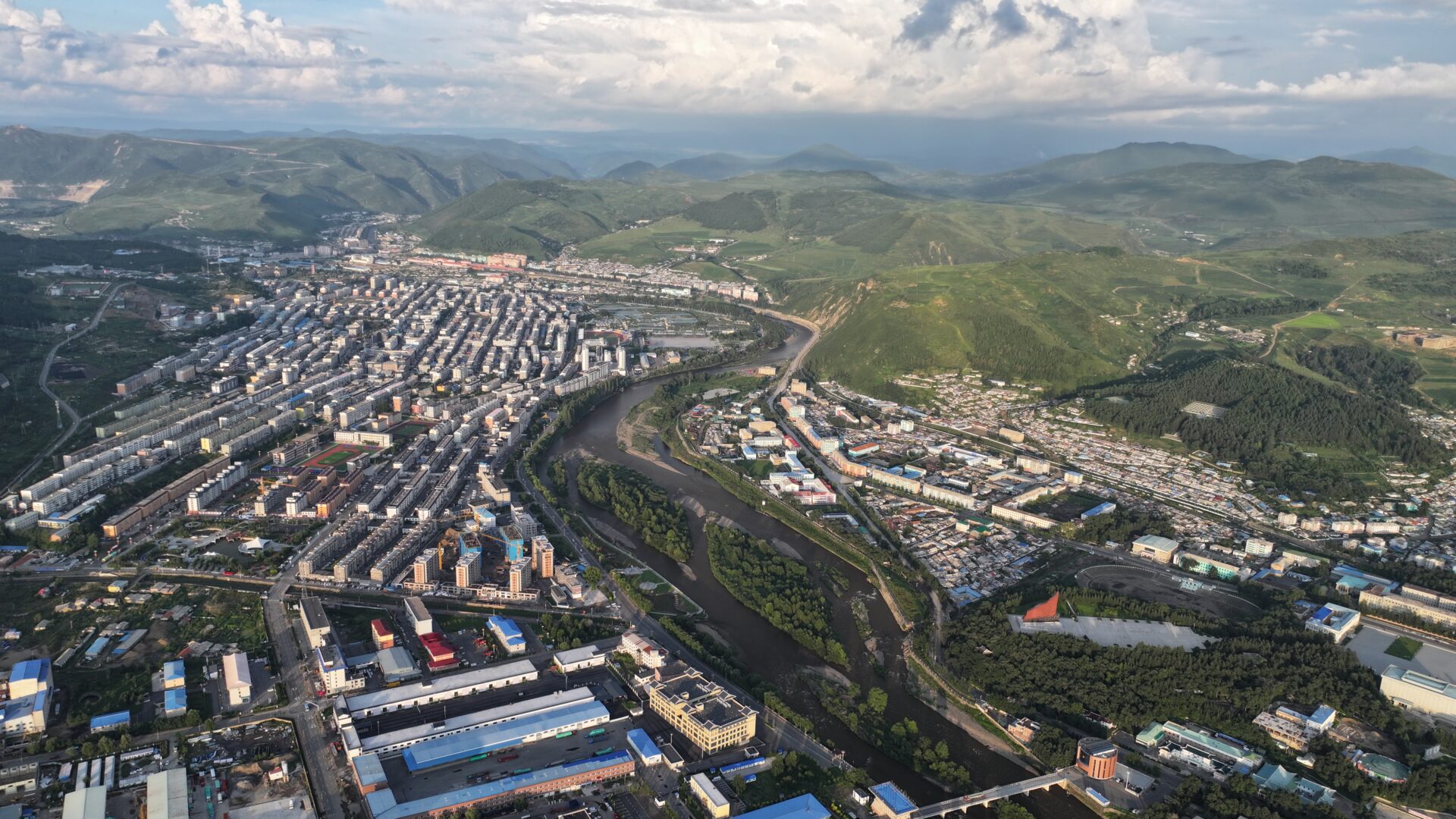 Dandong — Looking Into North Korea Across a River