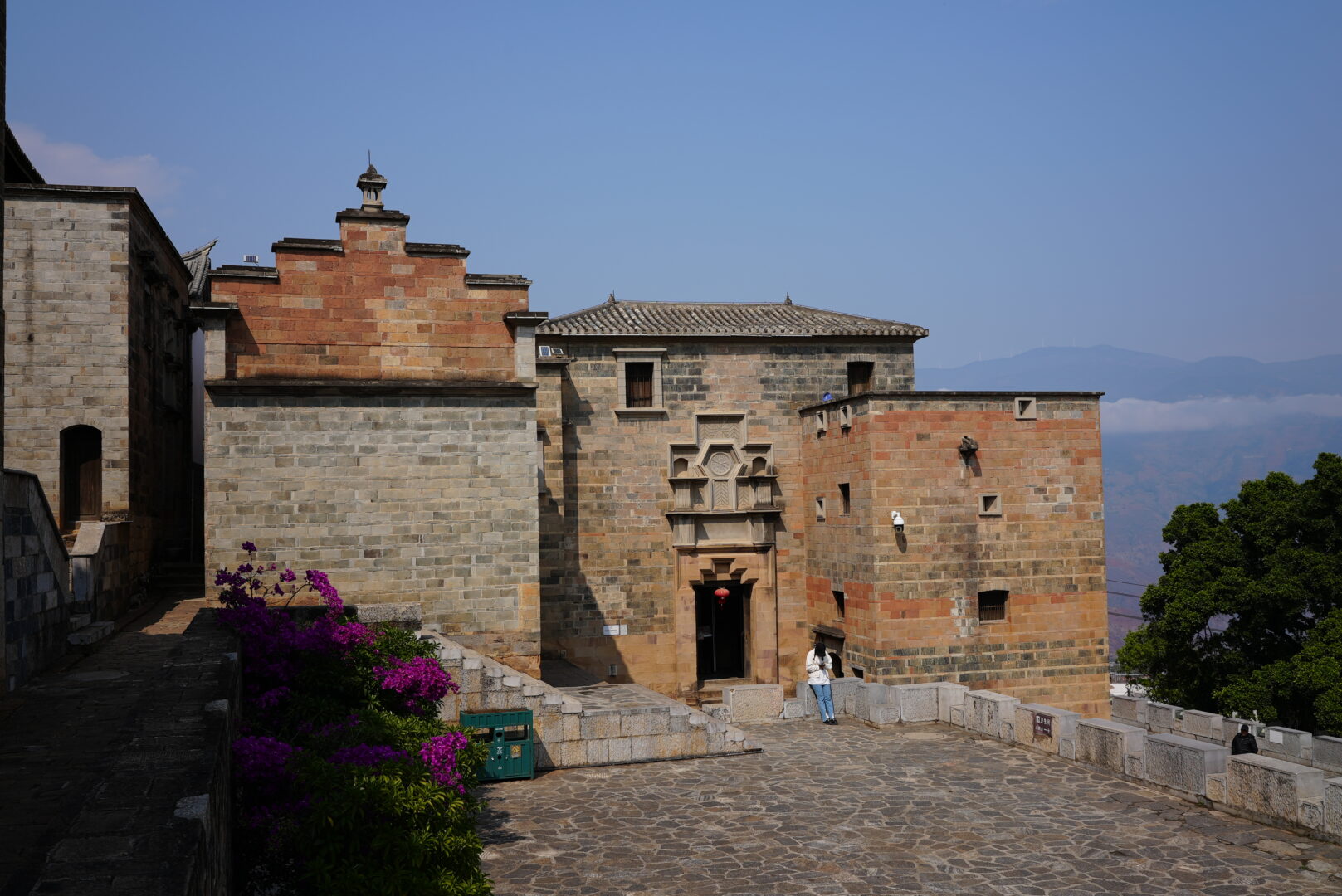 Honghe — Terraces, Tin Towns and the Vietnamese Border